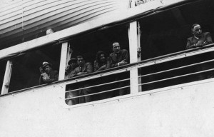 En el barco, rumbo a Brasil, en compañia del conde "Tonino" Brivio