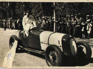 8C 2900A - Carlos Arzani